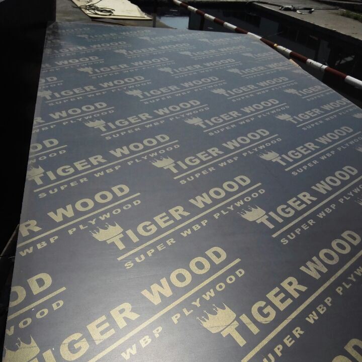 Fenolico Triplay dvojni film za gradbeništvo