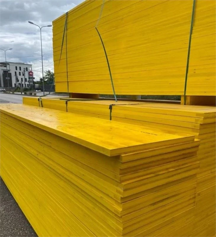3PLY Three -layer YELLOW SHUTTERING PANEL