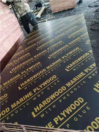 Filipinska tržnica Fim faceled vezan les